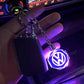 Chaveiro com logotipo automotivo em 3D em cristal