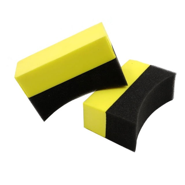 Esponja para limpeza de pneus